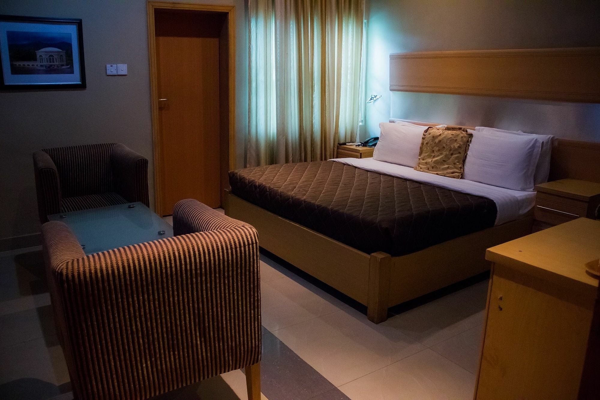 Villa Angelia Boutique Hotel Ikoyi Exteriör bild